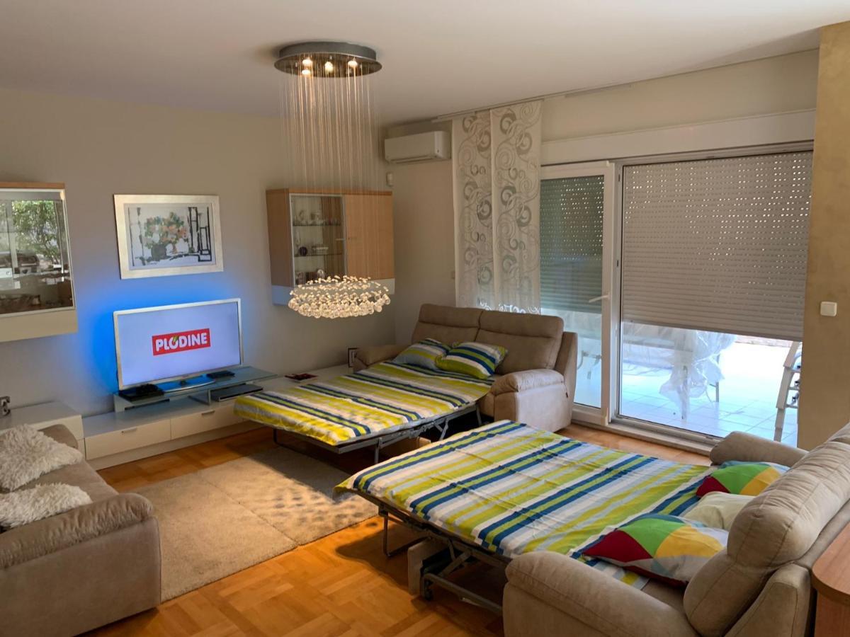 Apartment Relax Whit Big Terrace 170M2 Near The Beach Split Exterior foto